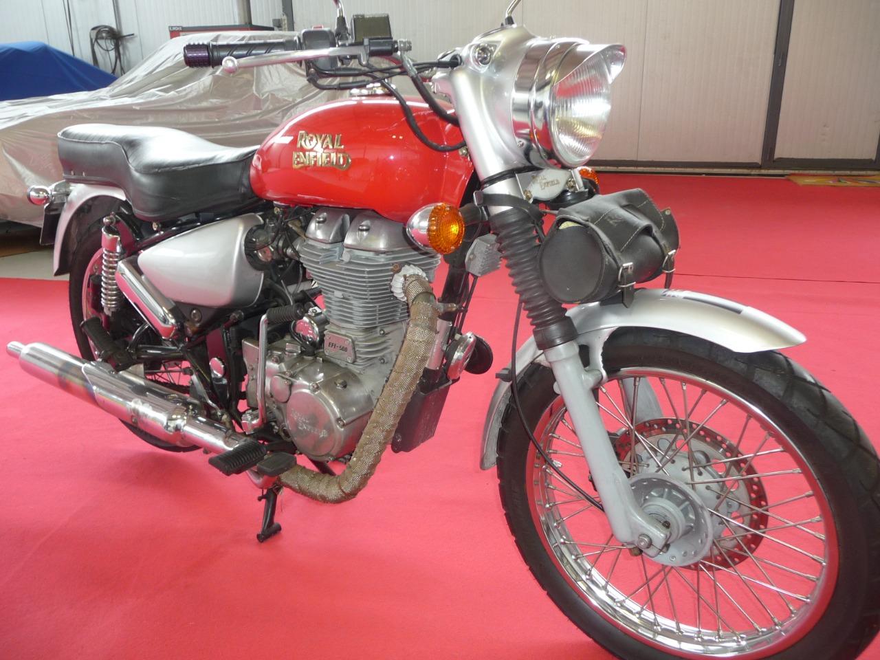 ROYAL ENFIELD Bullet - 2012 LesAnciennes.com