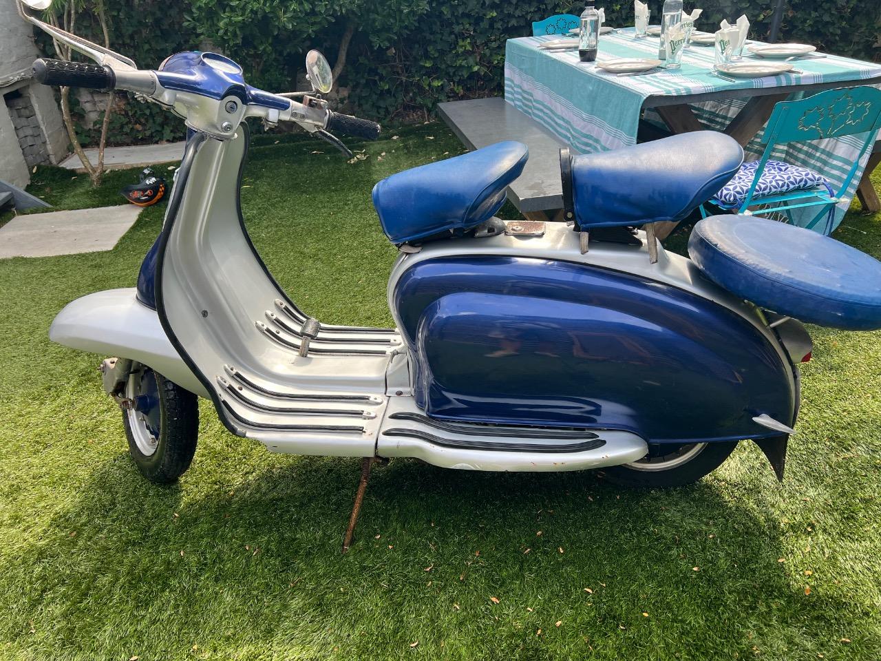 LAMBRETTA Li150 - 1971 LesAnciennes.com