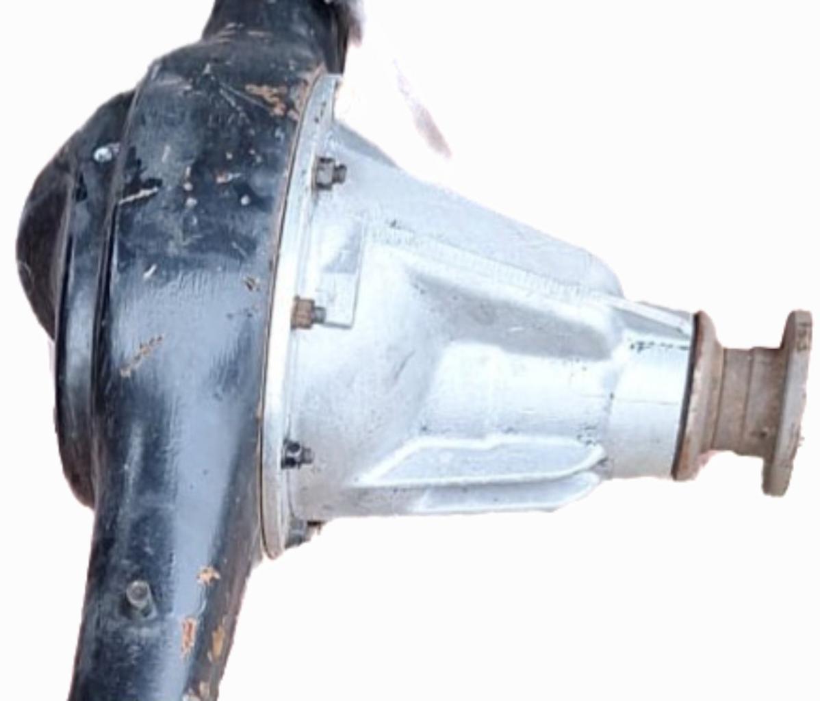 PONT BANJO MG MGB MGB GT LesAnciennes.com