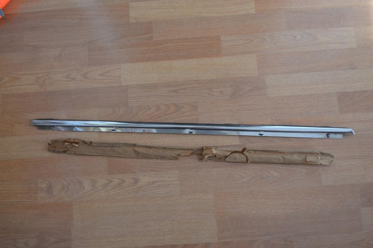 Lèche vitre ext. Dt PEUGEOT 304 cabriolet, neuf LesAnciennes.com