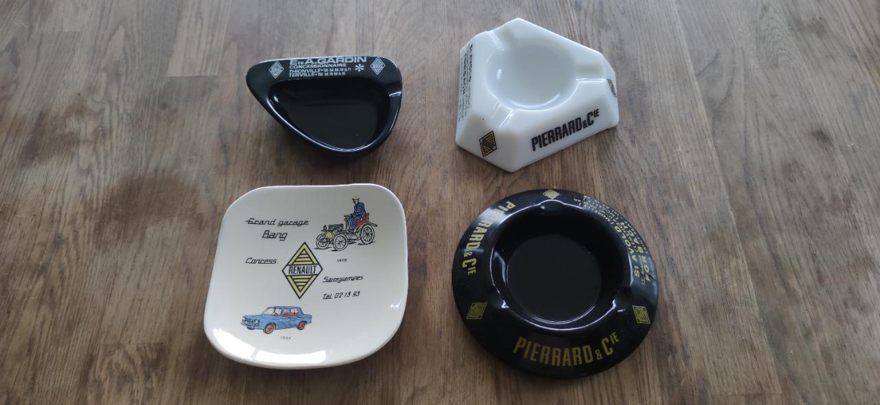 Cendrier d'époque RENAULT 4 5 6 8 10 12 15 16 17 LesAnciennes.com