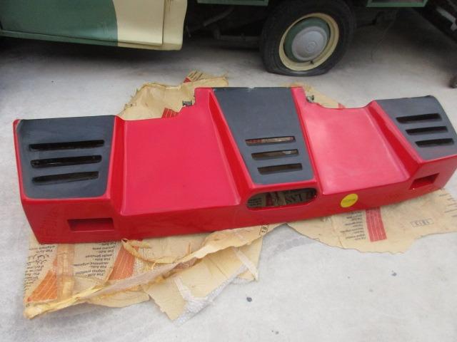 Bas de caisse arrière pour Ferrari F40 LesAnciennes.com