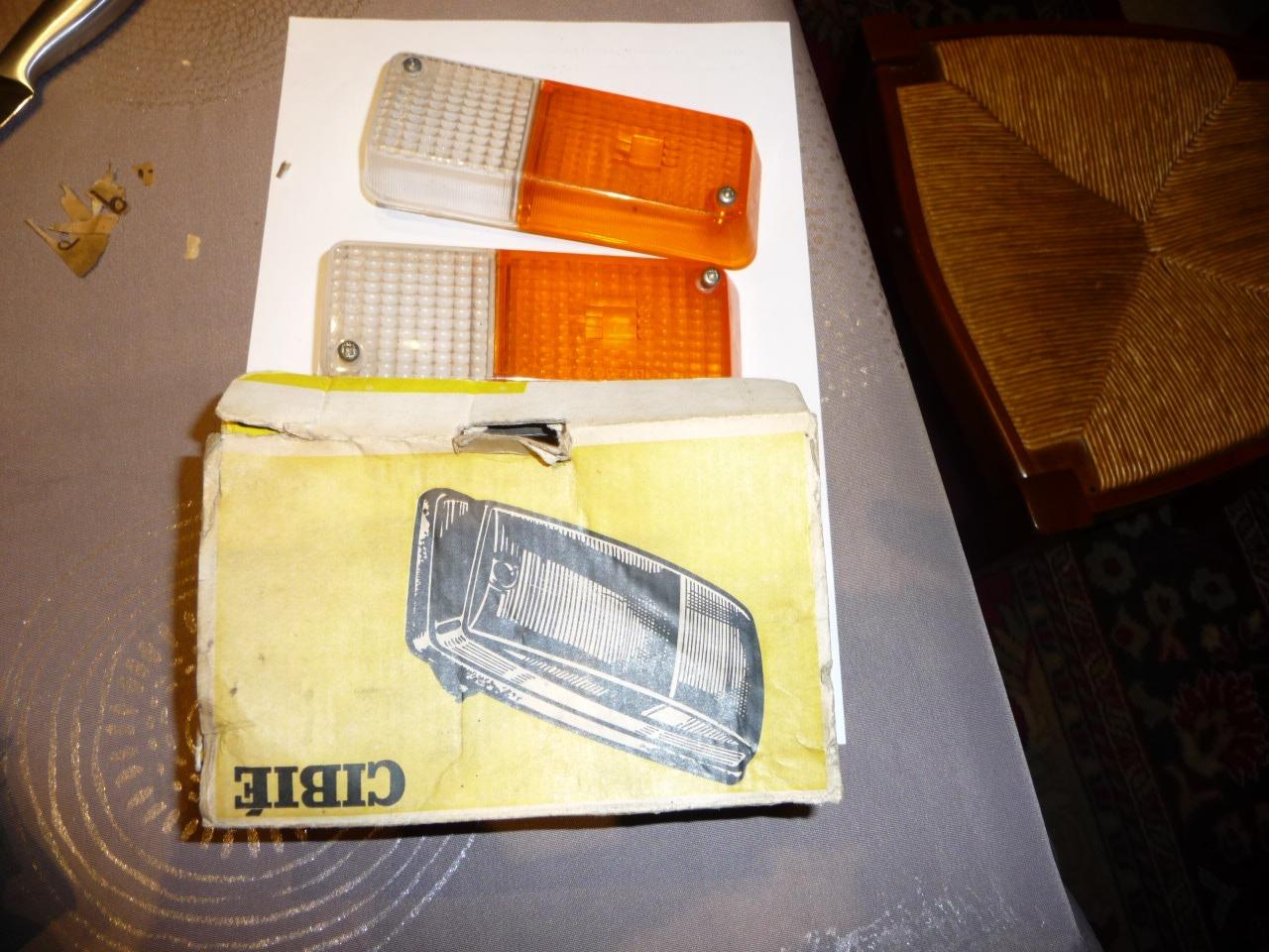 Pièces RENAULT 12 /ALPINE A 310 CABOCHON CLIGNOTAN LesAnciennes.com