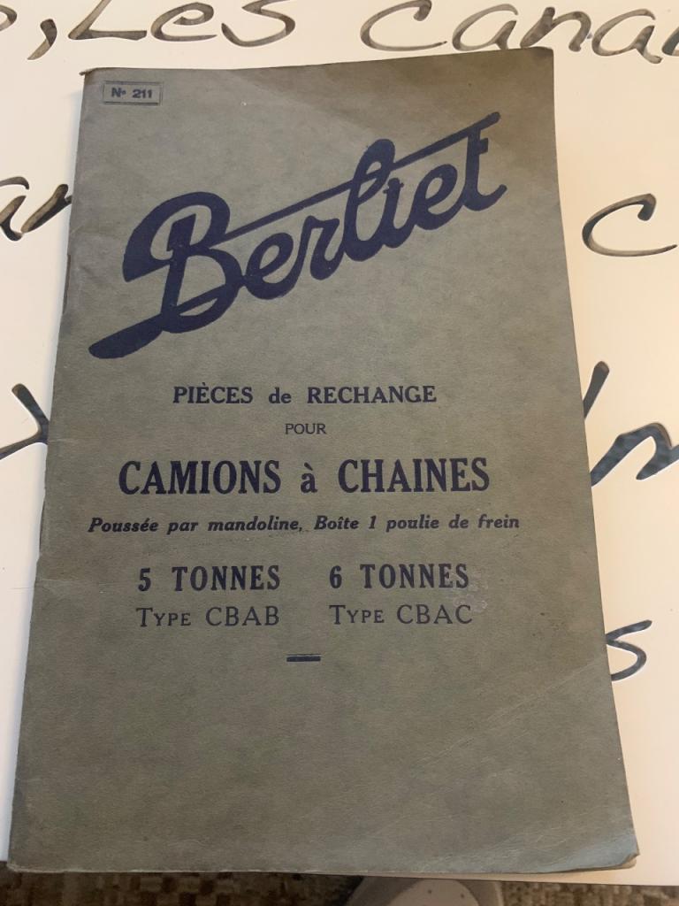 Livre pièces détachées BERLIET LesAnciennes.com