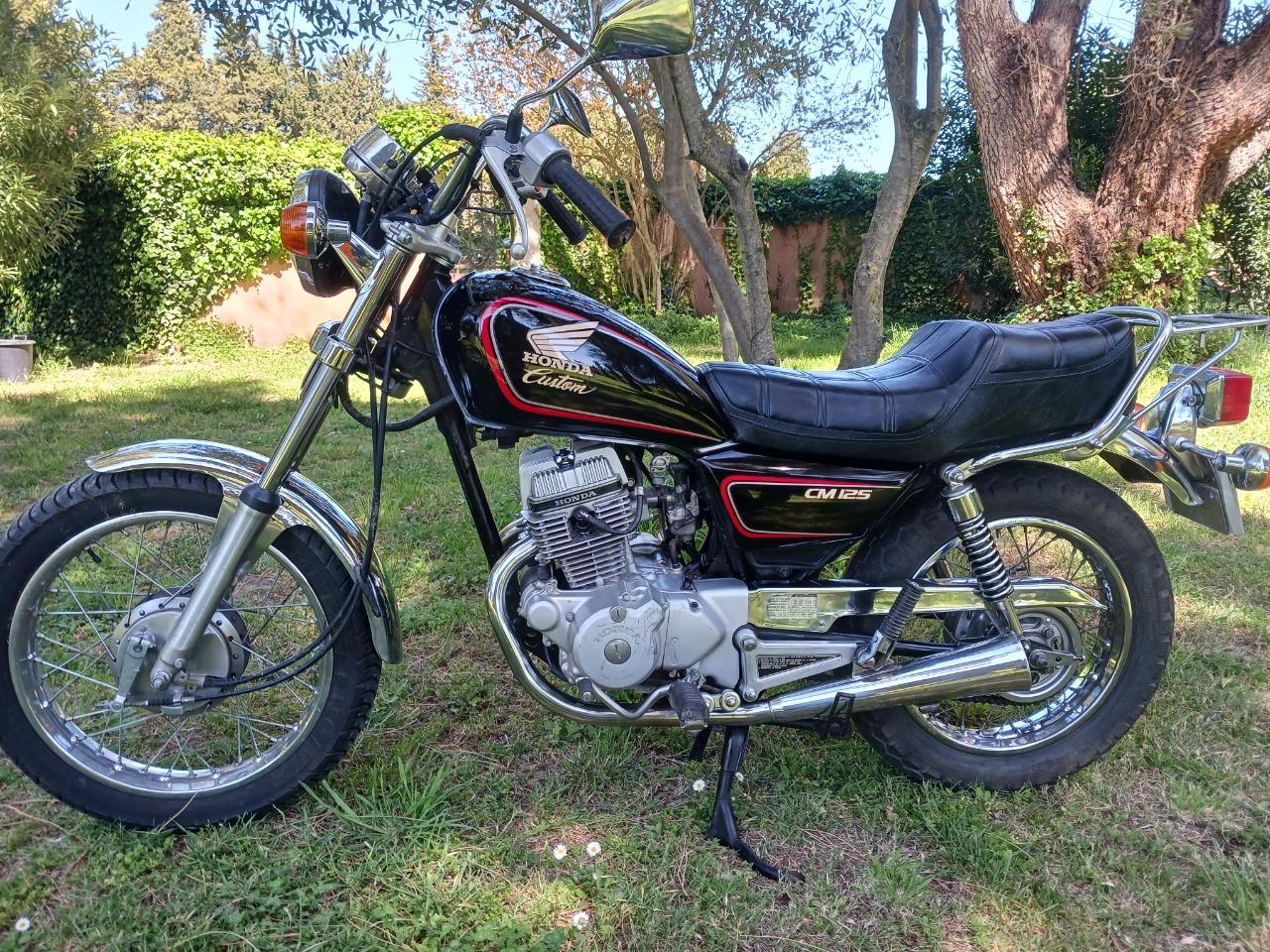 HONDA CM 125 - 1993 LesAnciennes.com