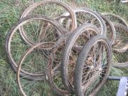 image_2-Pièces LOT DE 11 ROUES de remorque ancienne