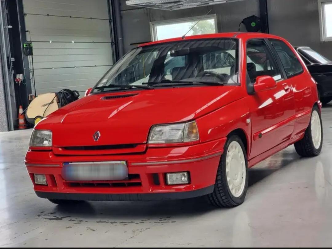 RENAULT Clio 16v 1.8 137 cv - 1991 LesAnciennes.com