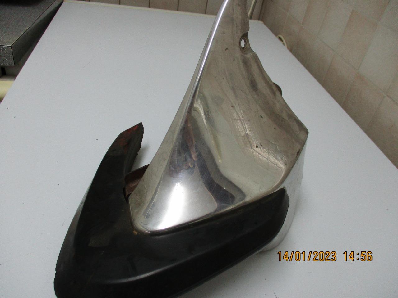 Banane D S année 66-67 LesAnciennes.com