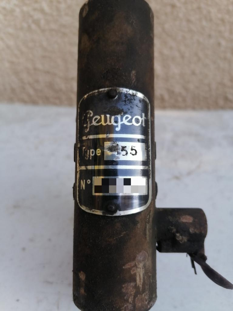 Plaque de cadre PEUGEOT P155 LesAnciennes.com