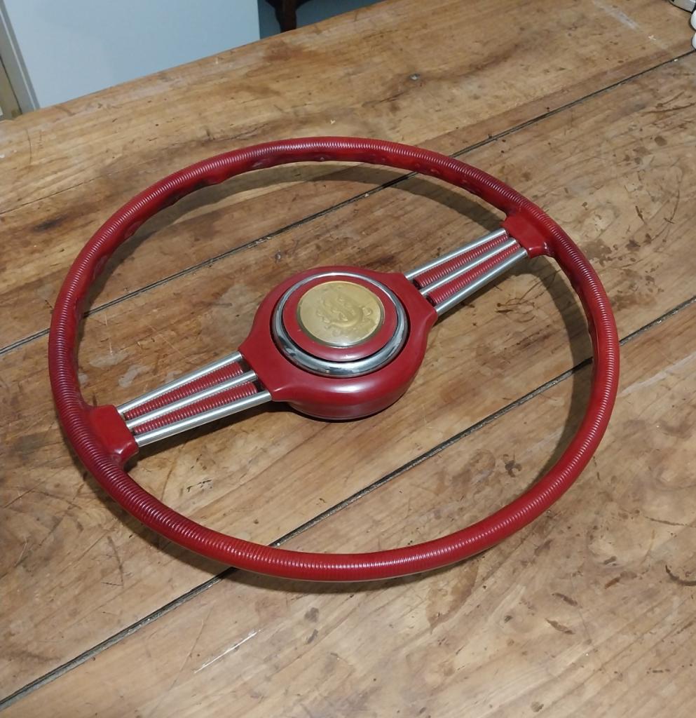 Volant QUILLERY Volant LesAnciennes.com