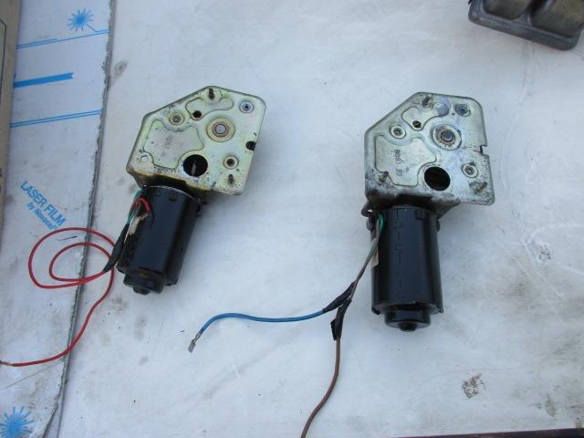 Lève-vitres pour Fiat 130 Coupè LesAnciennes.com