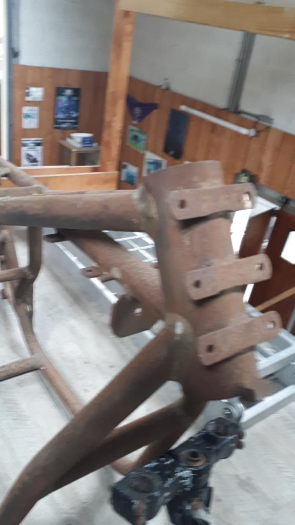 Cadre RICKMAN CR CR LesAnciennes.com