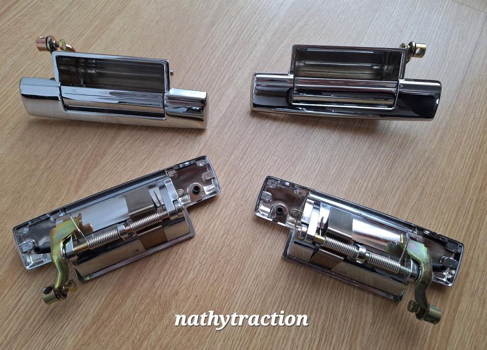 Les 4 poignées portes ext plate DS CITROËN AP 72 LesAnciennes.com