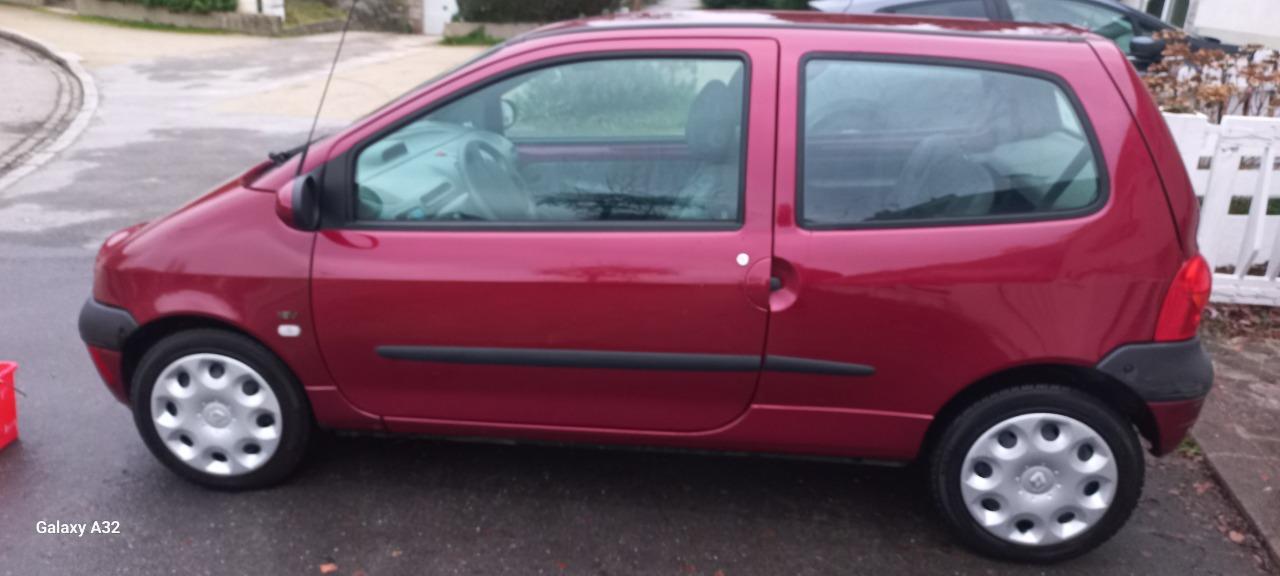 RENAULT Twingo generation - 2005 LesAnciennes.com