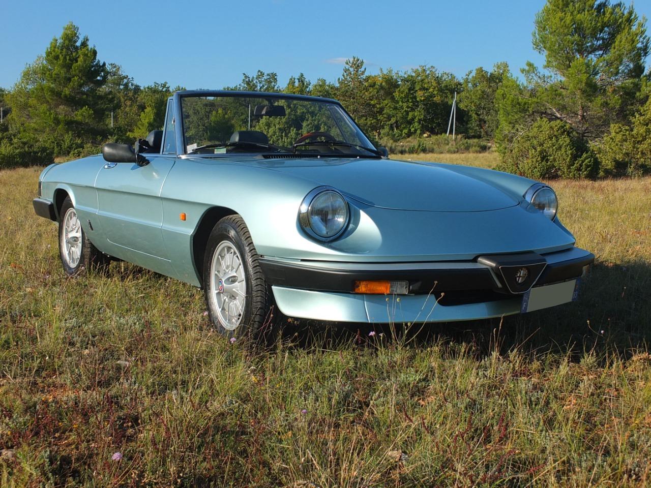 ALFA ROMEO Spider 2000 - 1983 LesAnciennes.com