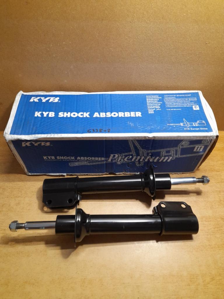 Amortisseur avant Renault 19 KYB 633808 LesAnciennes.com