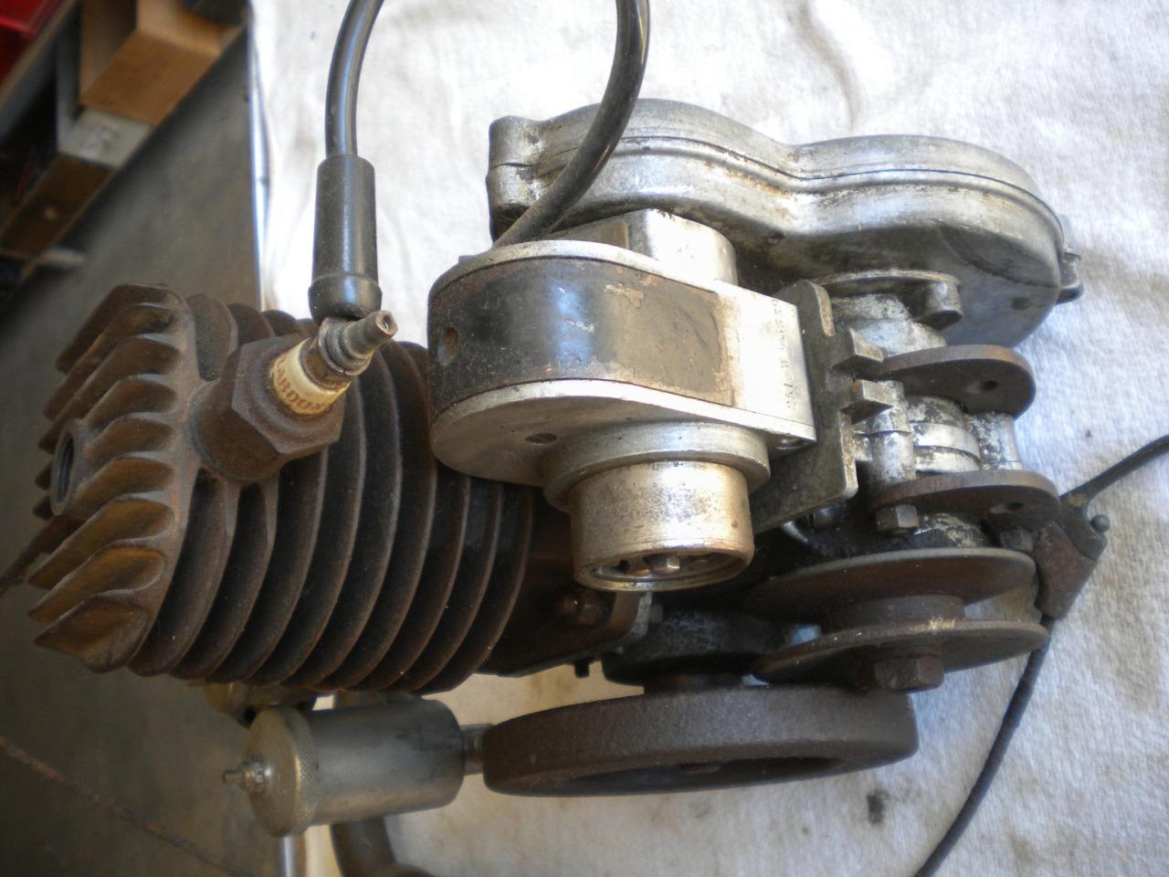 Pièces RARE MOTEUR train Griffon 1922 - 1925 LesAnciennes.com