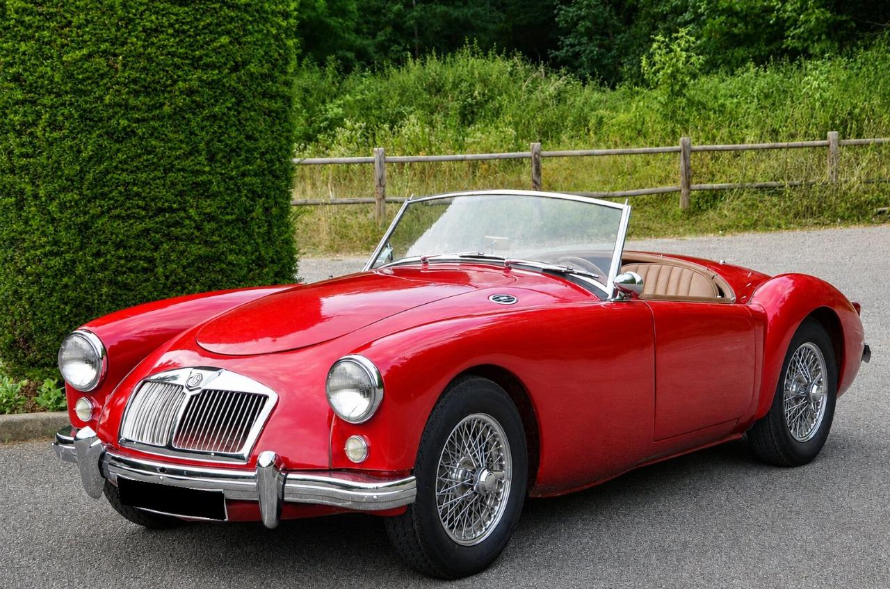 MG MGA Roadster - 1958 LesAnciennes.com