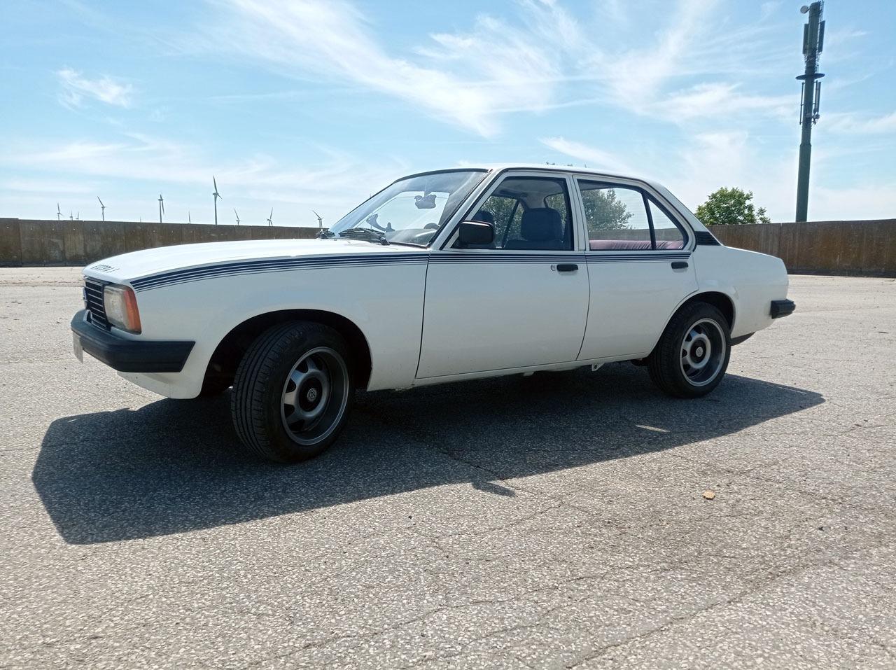 OPEL Ascona B 1.3S 75ch - 1981 LesAnciennes.com