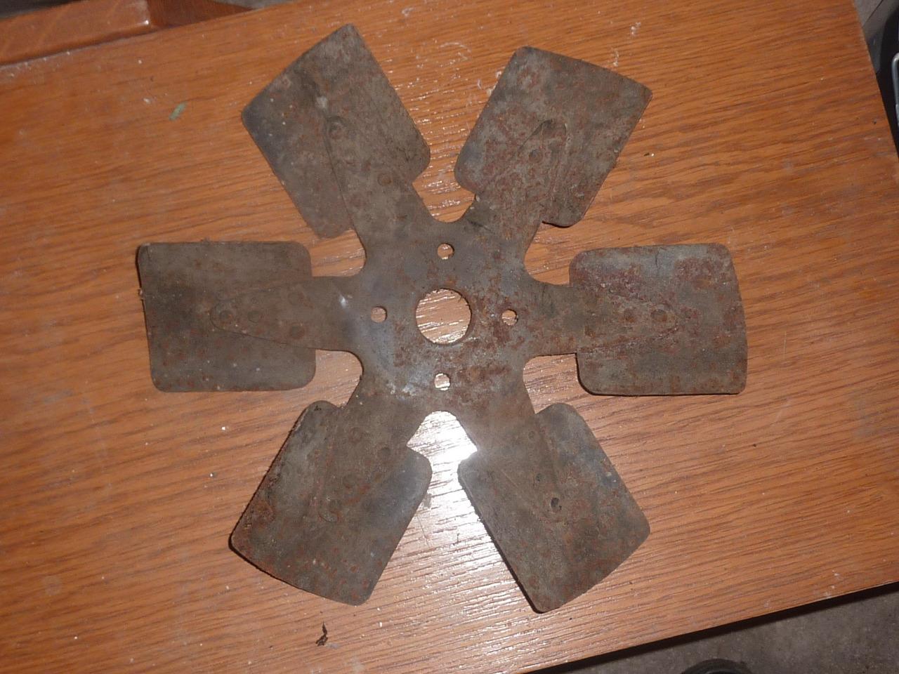 Hélice de refroidissement LesAnciennes.com