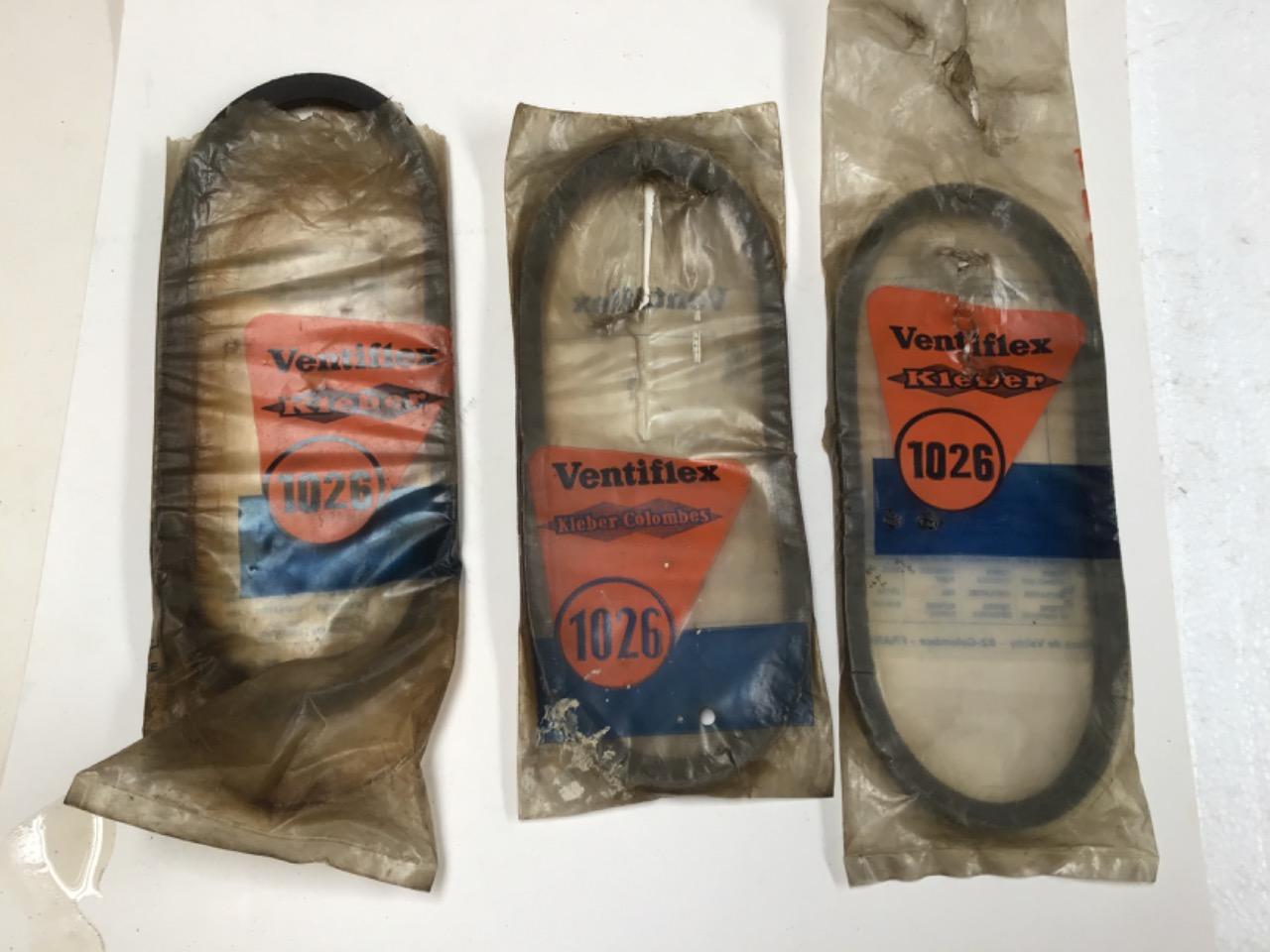 COURROIES POMPE À EAU CITROEN DS 19 LesAnciennes.com