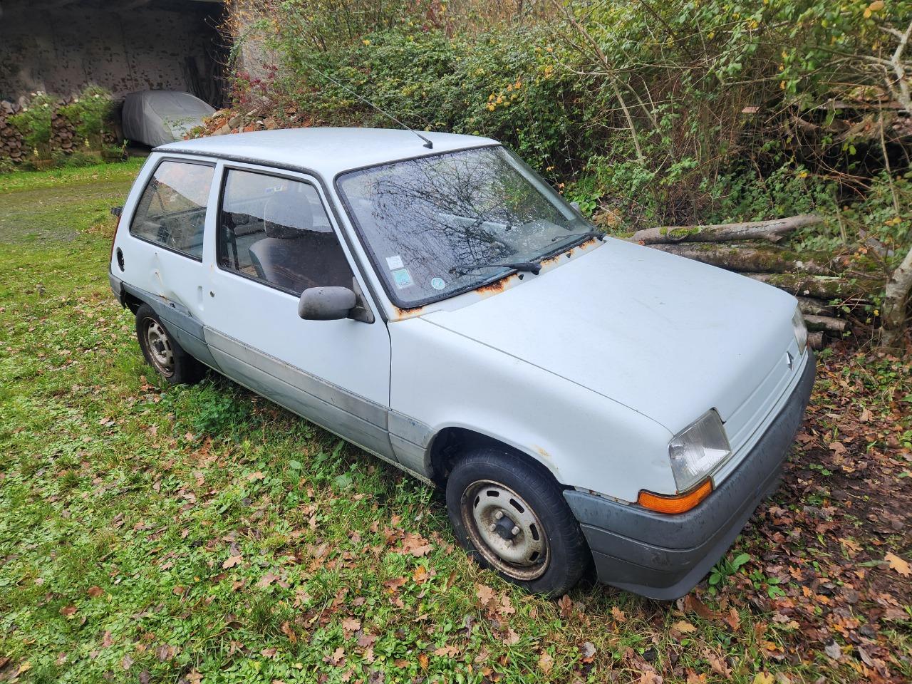 RENAULT 5 (R5) - 1993 LesAnciennes.com
