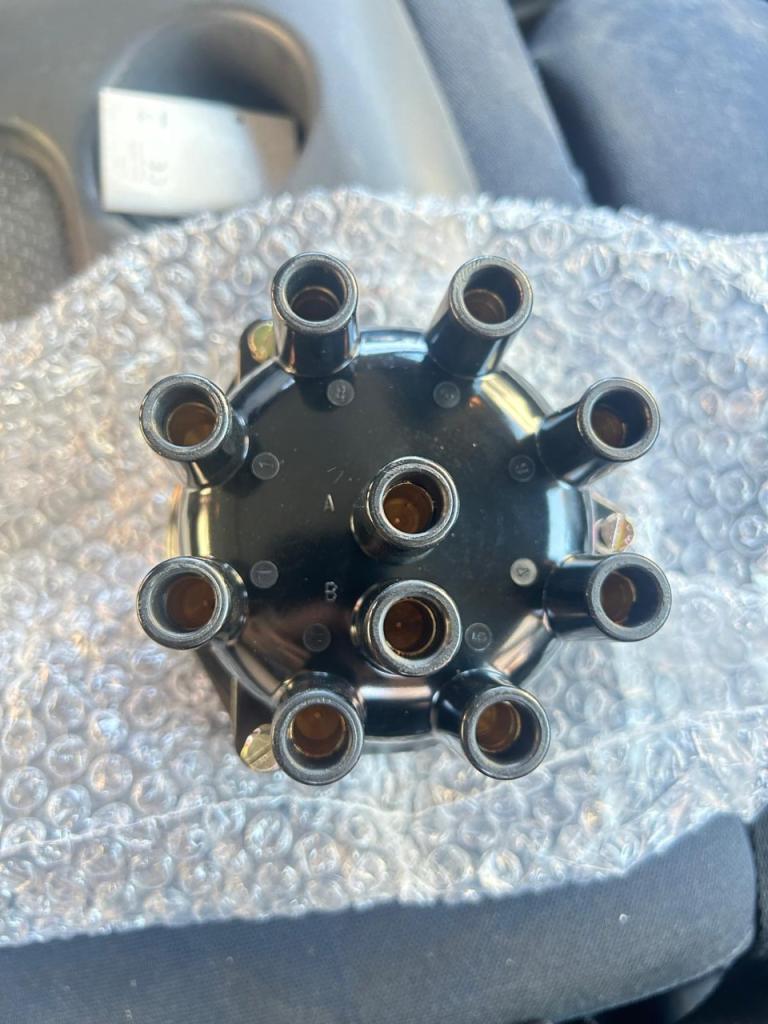 Tête d'allumeur pour Ferrari 308 LesAnciennes.com