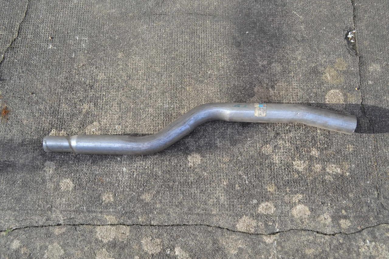 Tuyau réparation échappement PEUGEOT 505 berline LesAnciennes.com