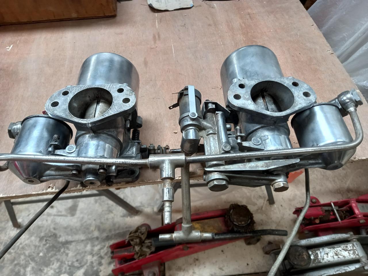 Carburateurs JAGUAR xj6 LesAnciennes.com