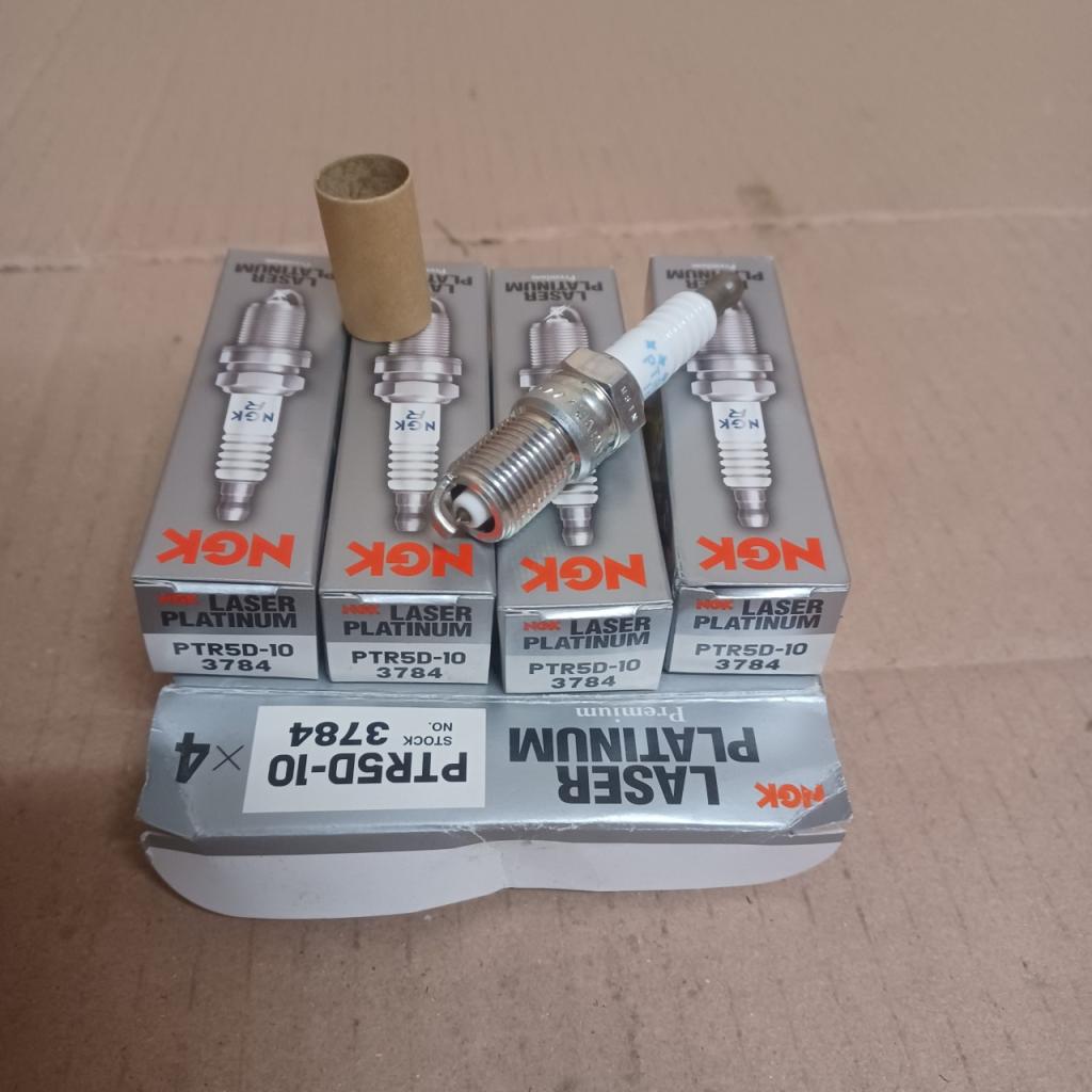 Lot de 4 bougies NGK Ford Moteur J4 1.3i Fiesta MK LesAnciennes.com