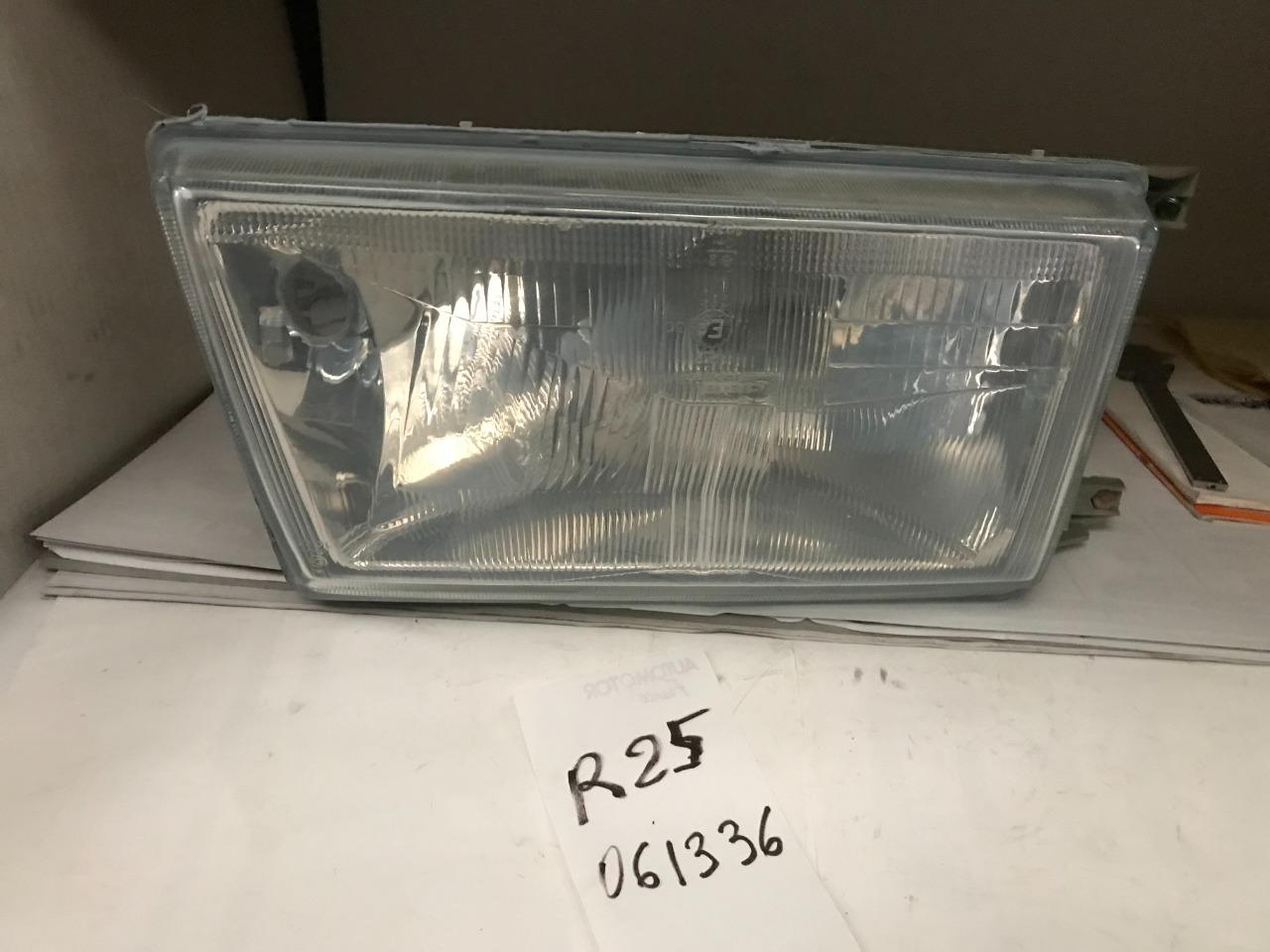 OPTIQUE AVANT DROIT NEUF RENAULT 25 (R25) LesAnciennes.com