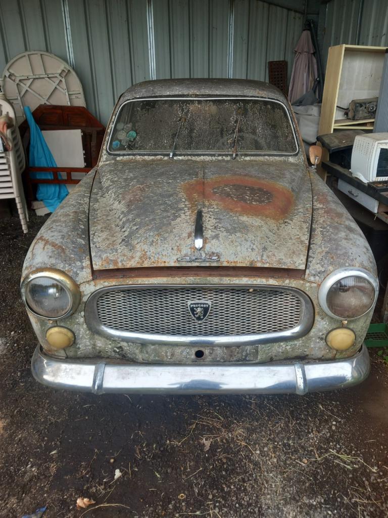 PEUGEOT 403 - 1960 LesAnciennes.com
