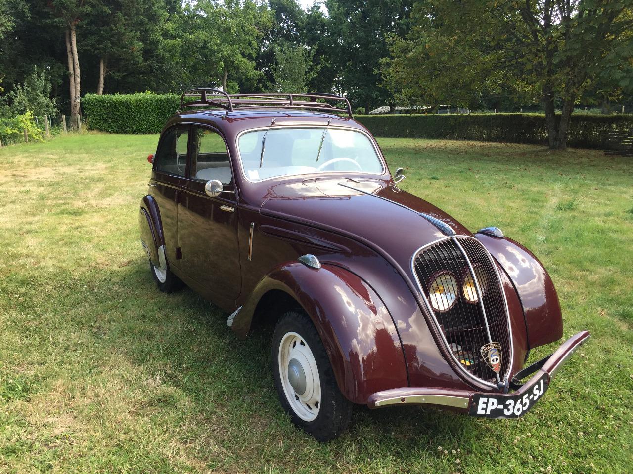 PEUGEOT 202 4 portes - 1938 LesAnciennes.com