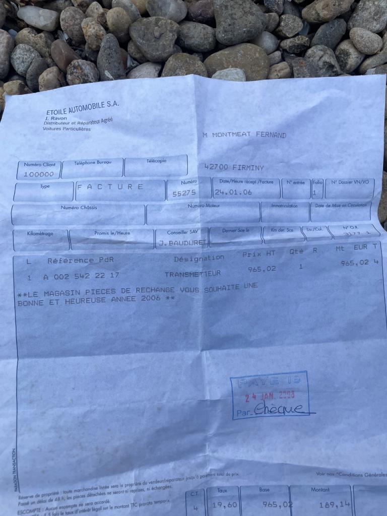 Transmetteur MERCEDES 240 Essence LesAnciennes.com