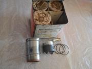 image_1-Kit chemises/pistons XC7 - XC7P PEUGEOT 404 neuf