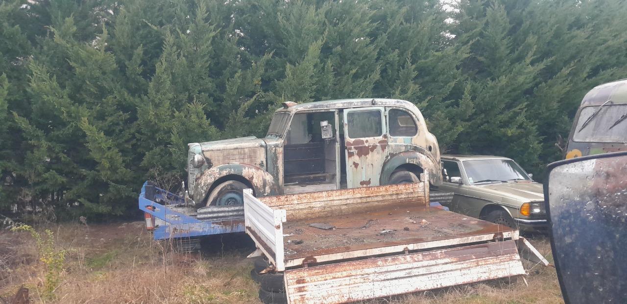 Pièces MORRIS Taxi anglais LesAnciennes.com