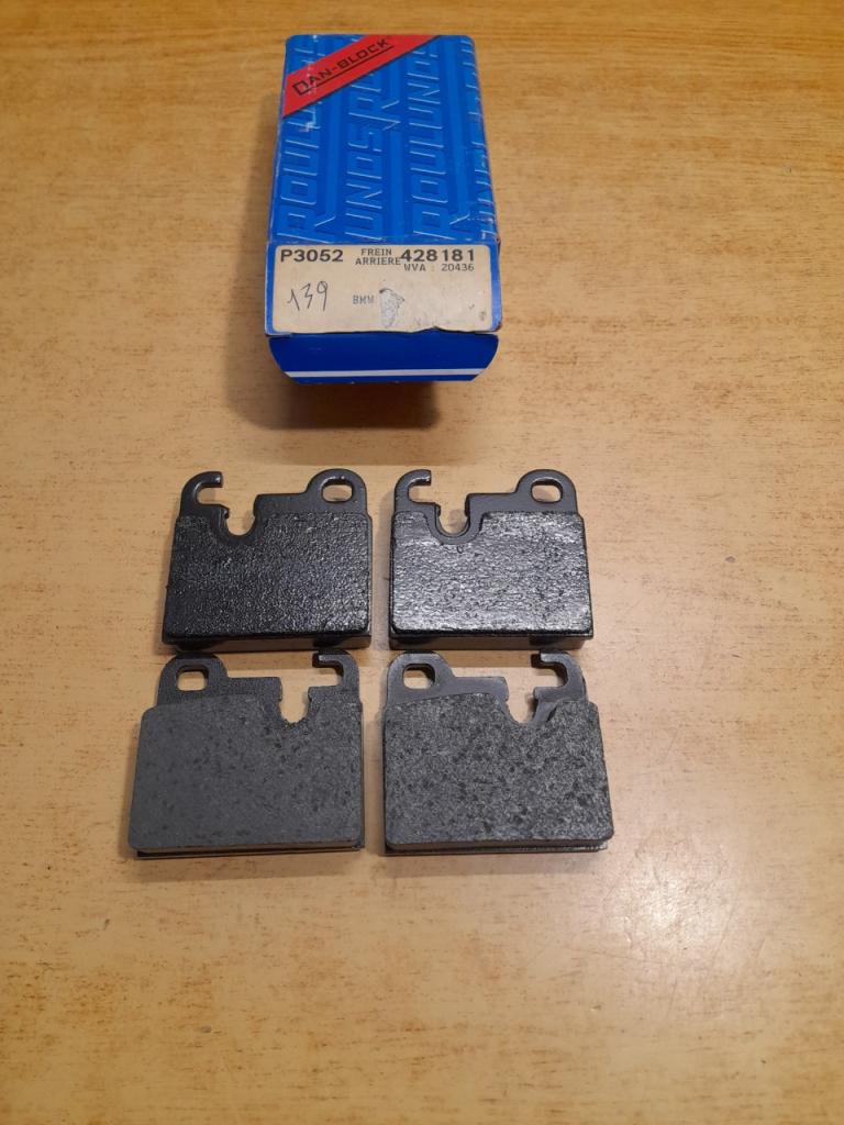 Plaquettes de Frein Arrière BMW 528 628 635 LesAnciennes.com