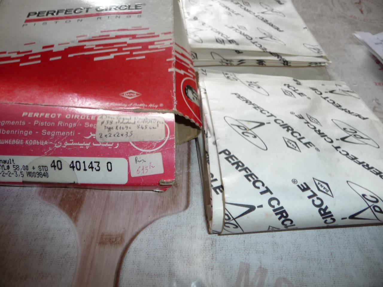 Pièces RENAULT Dauphine/ JEUX SEGMENT MOTEUR LesAnciennes.com