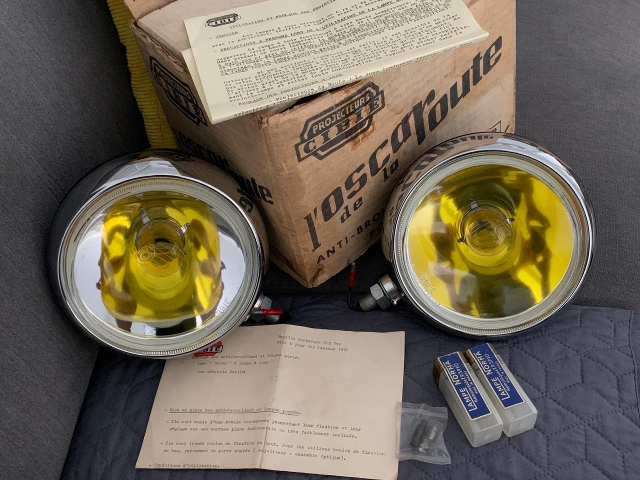 Oscars Longue portée Cibié SPOT Iode, R8 Gordini, LesAnciennes.com