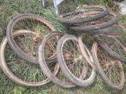 image_1-Pièces LOT DE 11 ROUES de remorque ancienne