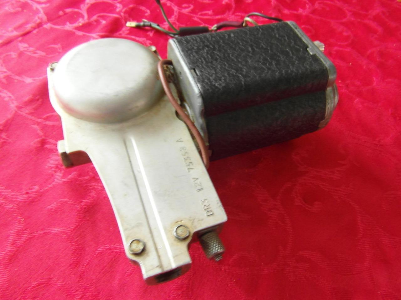 TRIUMPH LesAnciennes.com