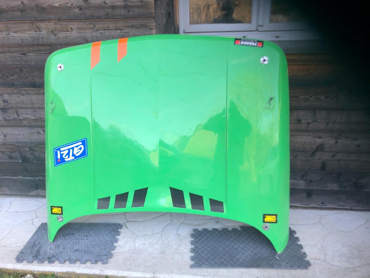 Pièces RENAULT 8 (R8) LesAnciennes.com