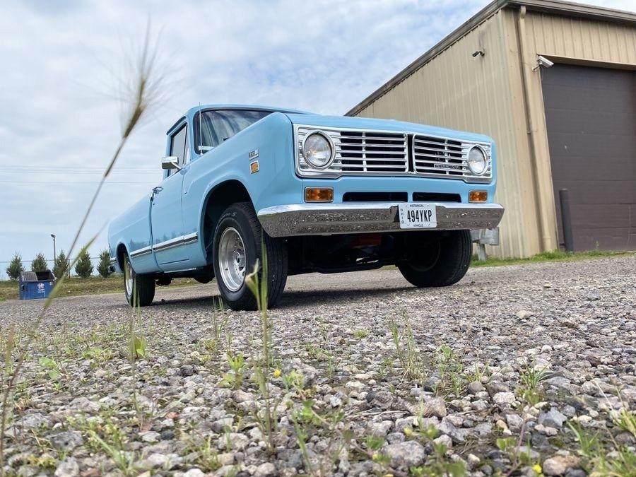 INTERNATIONAL HARVES 1110 Pickup - 1973 LesAnciennes.com