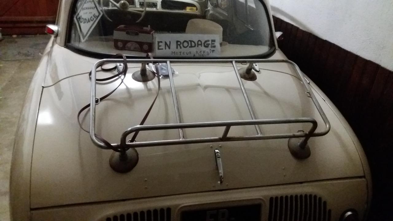 Rare Galerie de capot arrière Renault Dauphine LesAnciennes.com