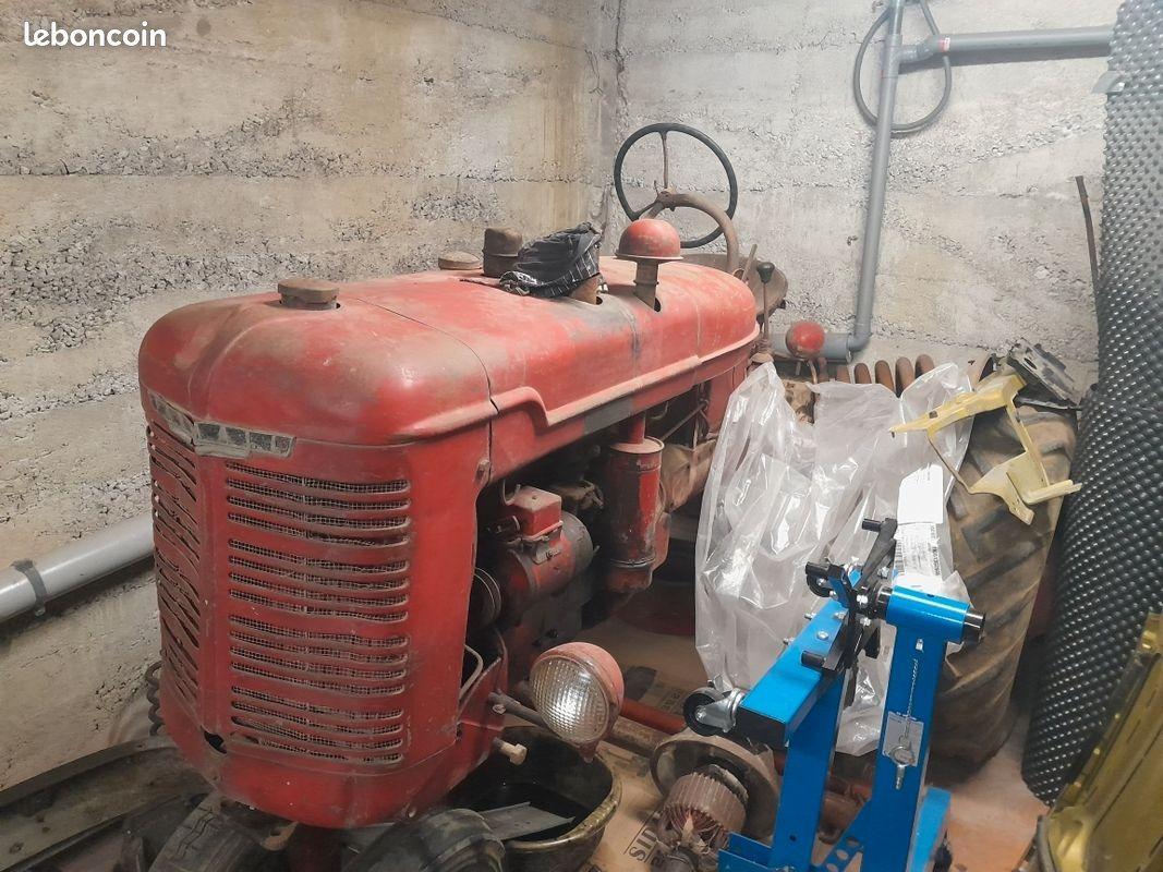 MCCORMICK FARMALL BN BN - 1946 LesAnciennes.com
