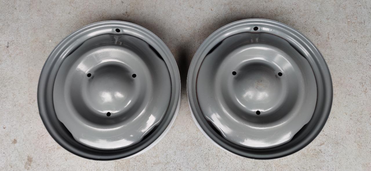 Jantes CITROEN 2CV 125 x 400 LesAnciennes.com