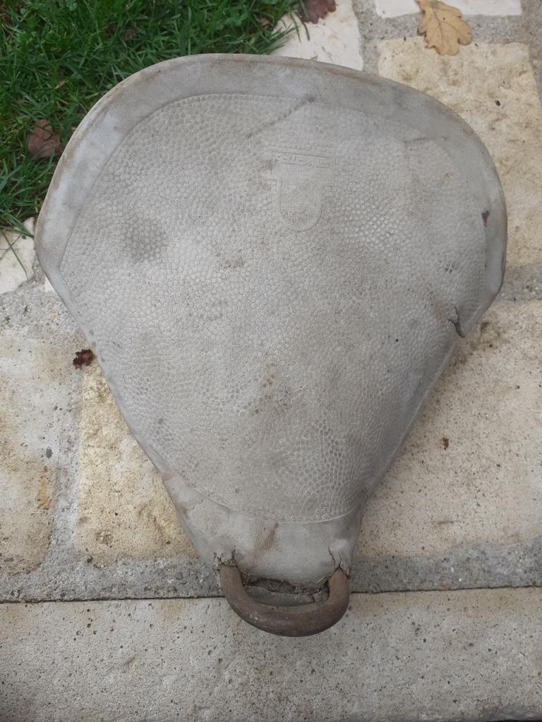 Selle PALOMA P 500 LesAnciennes.com