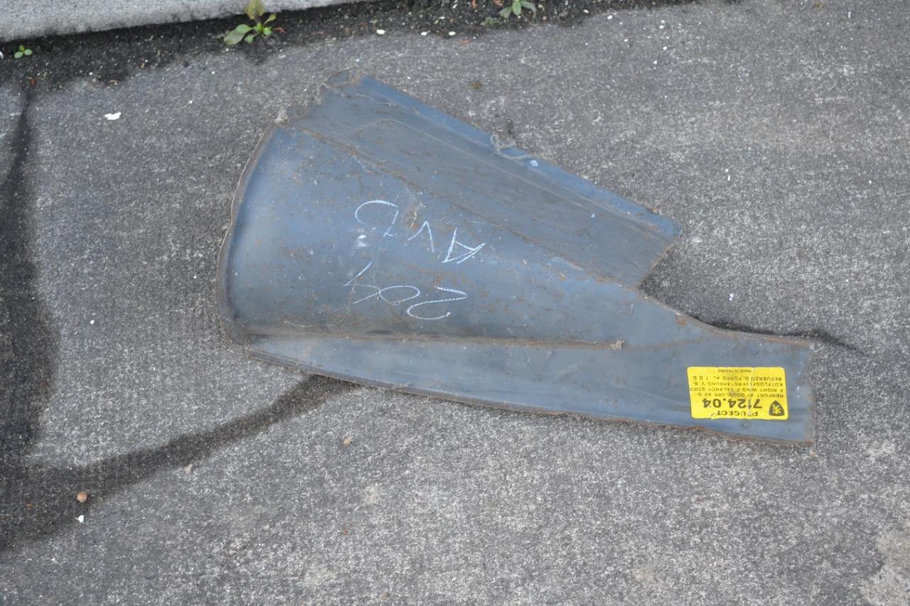 Doublure AV DTE PEUGEOT 204, neuve LesAnciennes.com