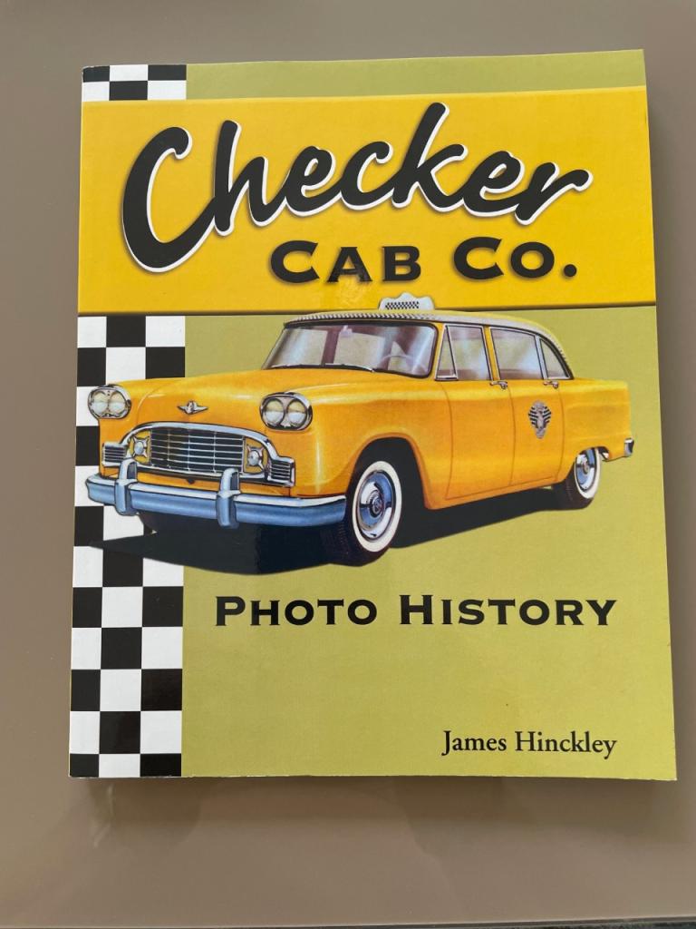 Livre CHECKER CAB CO LesAnciennes.com