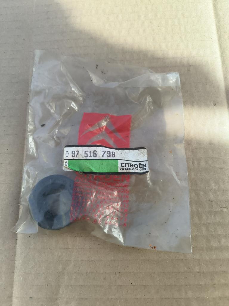 Joint SPI Citroën origine réf. 97 516 798 neuf LesAnciennes.com